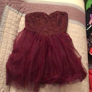 Size 3 red strapless lace short princess dress